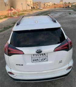 تۆیۆتا ڕاڤ 4